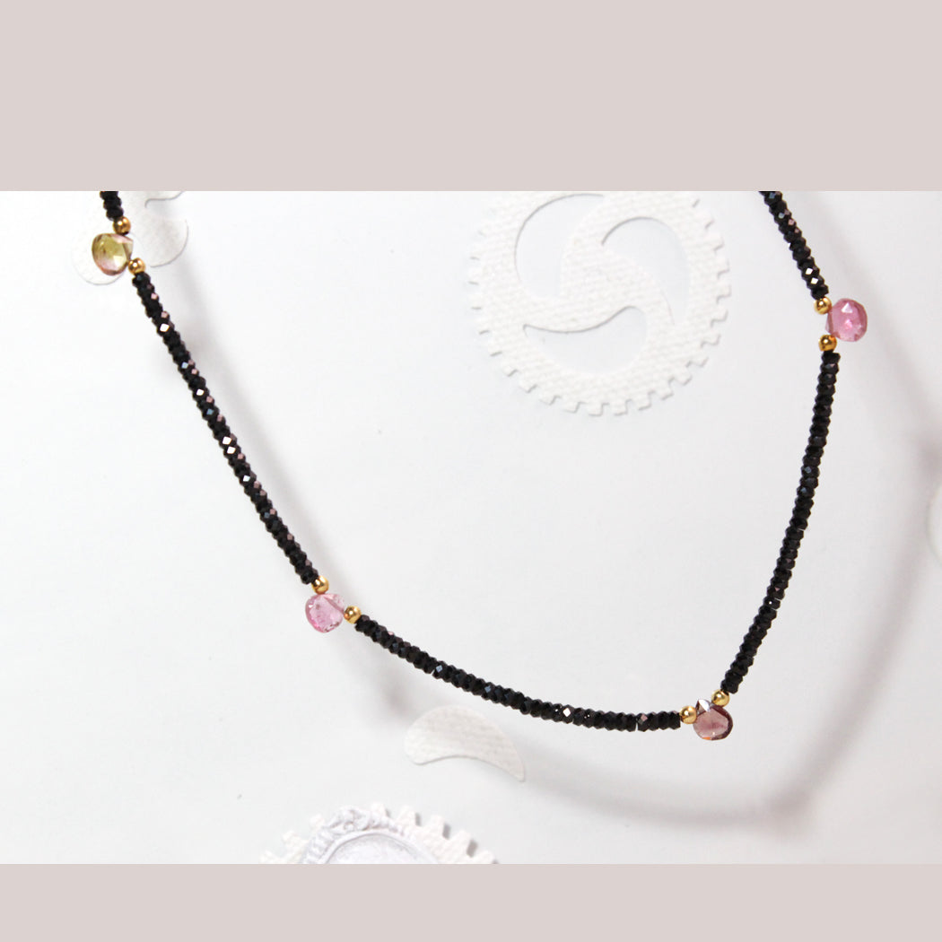 AN1008 Turmalin rot Kette