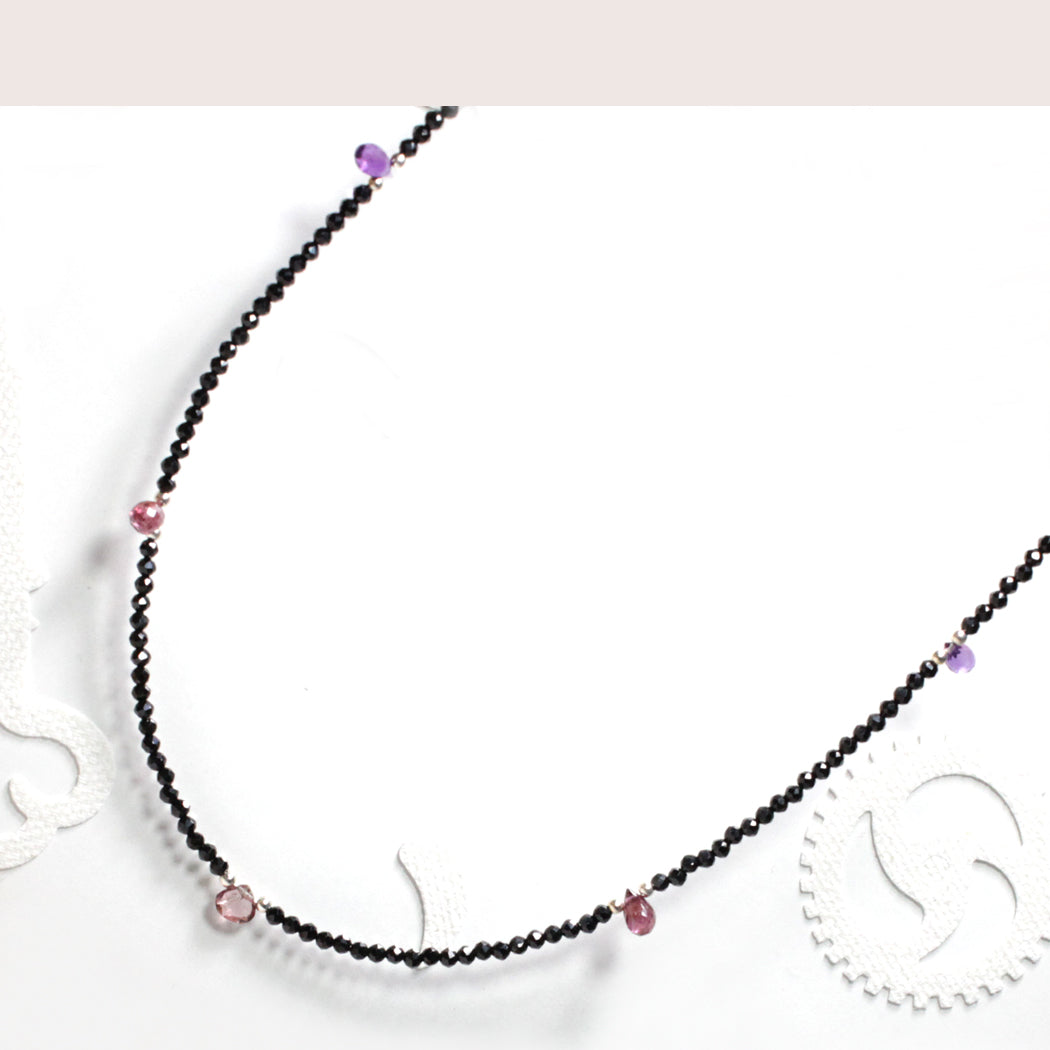 AN1016 bunte rote Steine Kette
